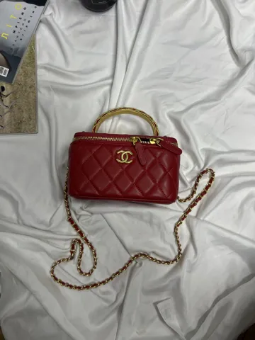 SALE Chanel