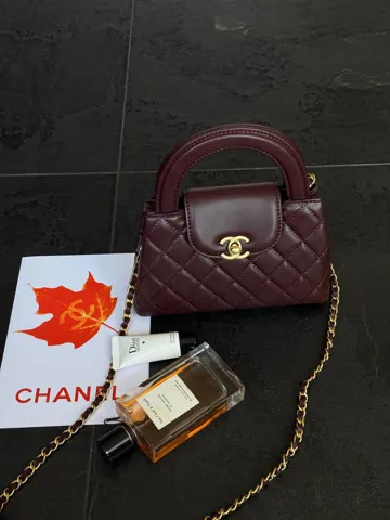 Chanel Kelly Bag Shiny Aged Calfskin Burgundy & Gold Hardware Коробка магніт