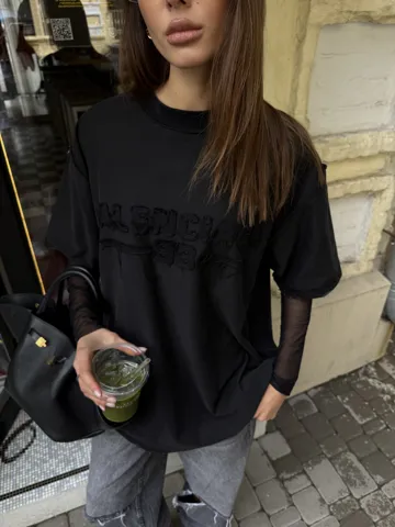 Balenciaga T-Shirt with Logo Embroidery Black