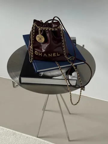 Chanel Burgundy Quilted Calfskin Mini 20 Bag Gold Hardware Магнітна Коробка