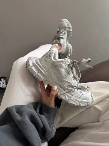 BALENCIAGA 3XL EXTREME LACE DIRTY WHITE