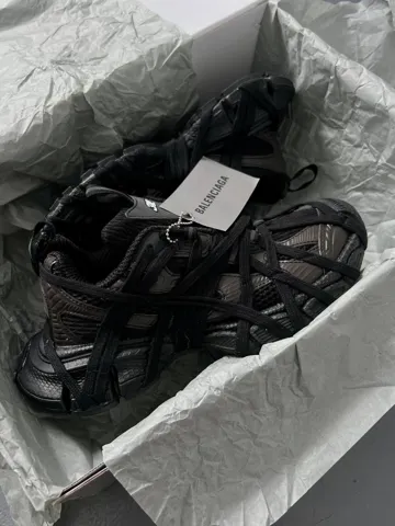 Balenciaga 3XL Extreme Lace Black/Brown