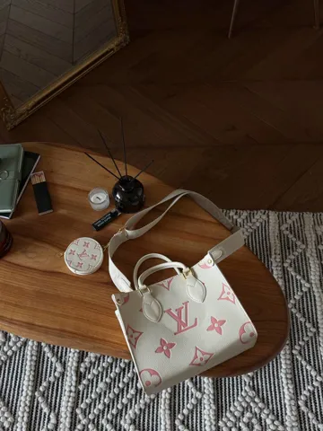 Louis Vuitton OnTheGo PM Bag in Bicolor Pink/White