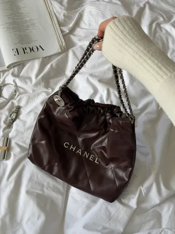Chanel 22 Handbag Burgundy with Silver Hardware