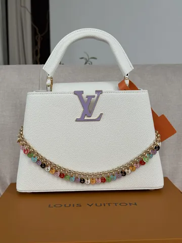 Louis Vuitton Capucines